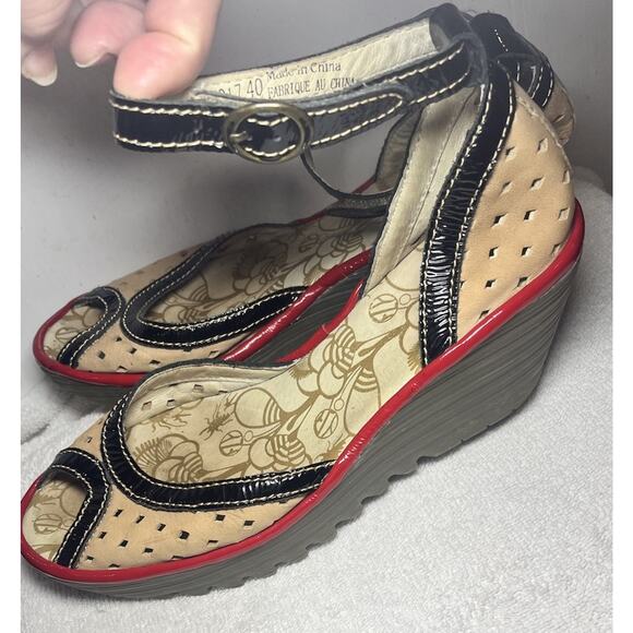Fly London Womens Size Eu 40 US 9 Wedge Ankle Strap Sandals P500477017 - Picture 8 of 15